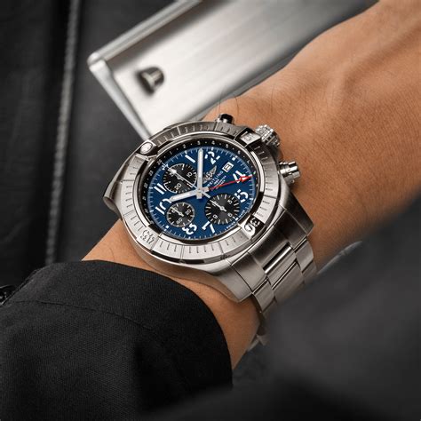 breitling chronometre avenger|breitling chrono avenger price.